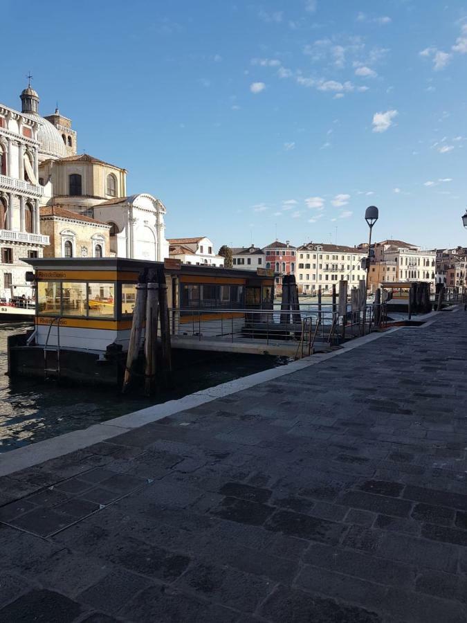Corte dei Bari Veneţia Exterior foto